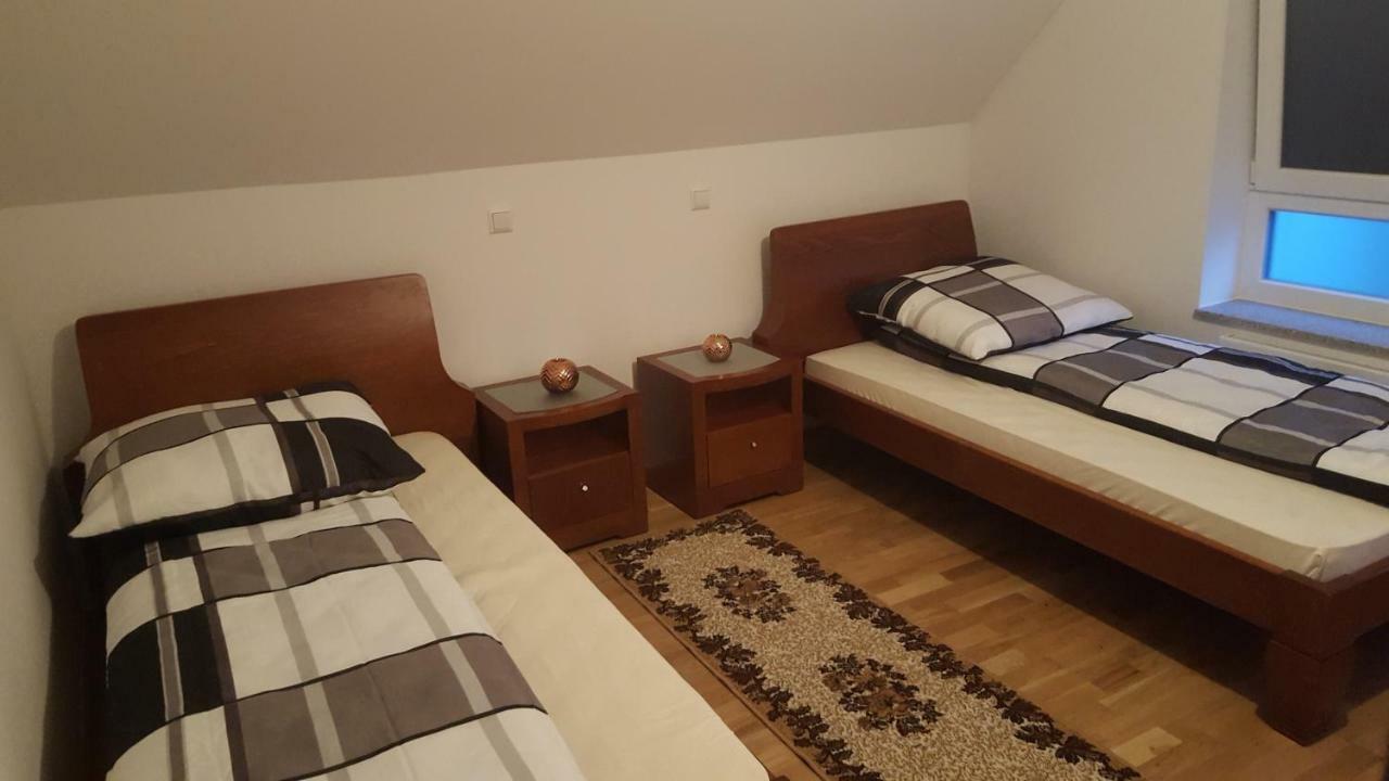 Apartments Zum Bayrisch Pub Weißenhorn 외부 사진