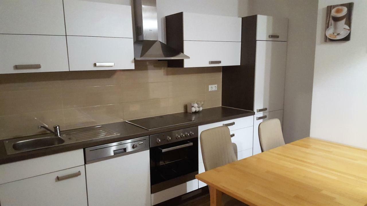 Apartments Zum Bayrisch Pub Weißenhorn 외부 사진